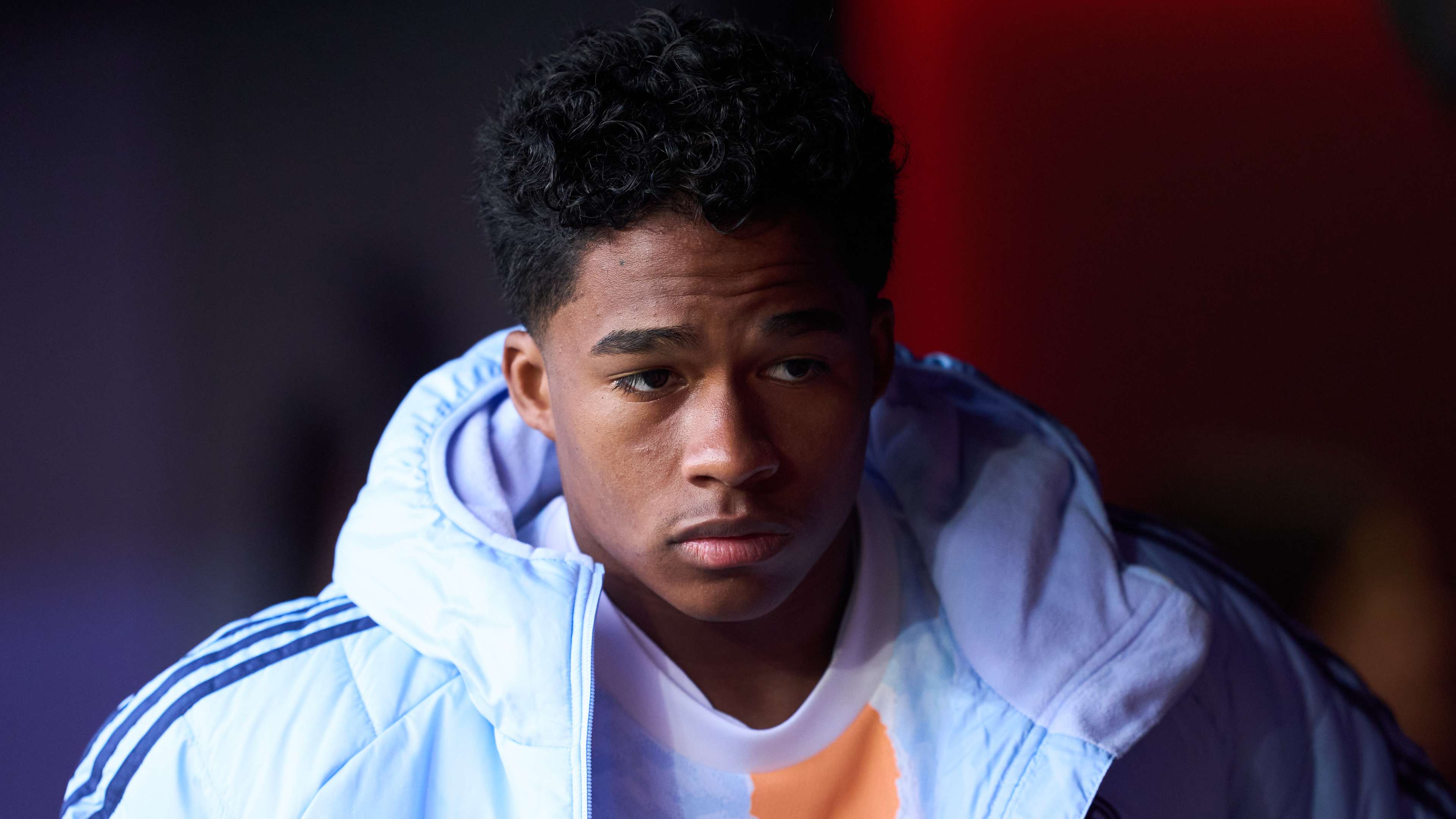 優勢取得勝 優勢取得勝